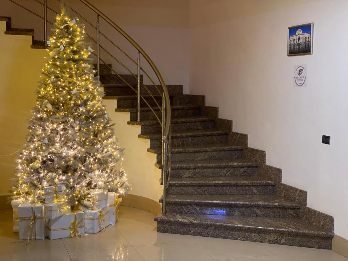Saryan Hotel Erévan Extérieur photo