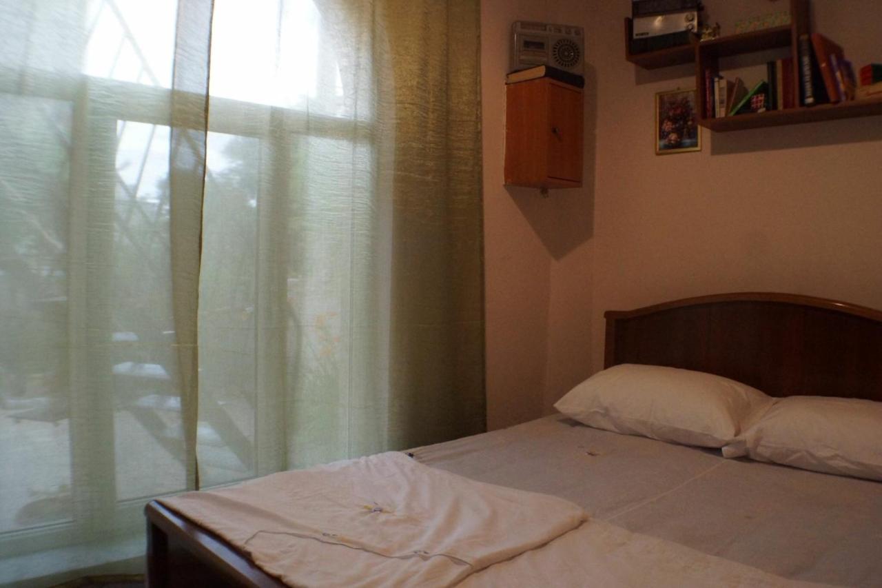 Saryan Hotel Erévan Extérieur photo